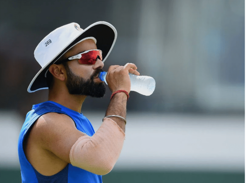 Virat Kohli Drinks Water 