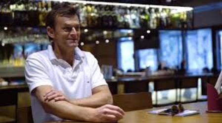 Adam Gilchrist (Australia) 
