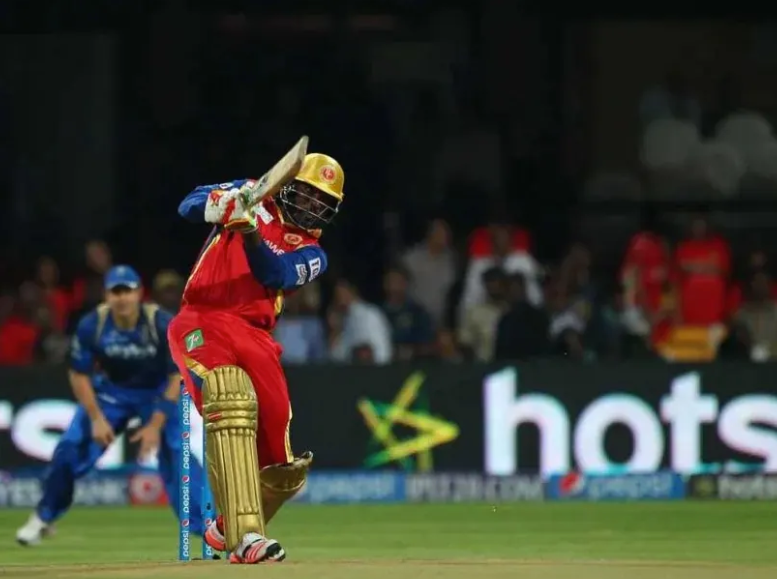 CH Gayle's most sixes  in IPL